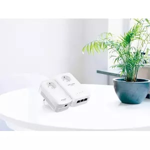 AV1300 Powerline Wi-Fi Single pack with AC PassThrough (BE version), Qualcomm, AC1200 Wi-Fi,867Mbps at 5GHz + 300Mbps at 2