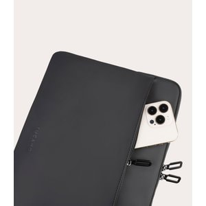 Tucano Gommo Carrying Case (Sleeve) for 39.6 cm (15.6") to 40.6 cm (16") Apple MacBook Pro - Black - Scratch Resistant, An