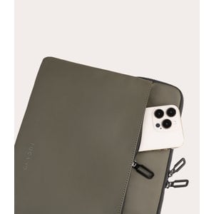 Tucano Gommo Carrying Case (Sleeve) for 33 cm (13") to 38.1 cm (15") Apple MacBook Air - Military Green - Water Proof, Ant