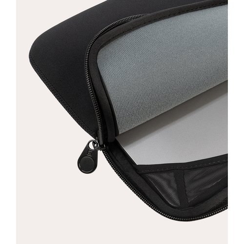 Tucano Colore BFC1718 Carrying Case (Sleeve) for 43.2 cm (17") to 46.7 cm (18.4") Notebook - Black - Neoprene Body - 300 m