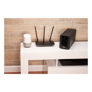 APC by Schneider Electric Easy UPS Line-interactive UPS - 700 VA/360 W - Wall Mountable - AVR - 8 Hour Recharge - 230 V AC