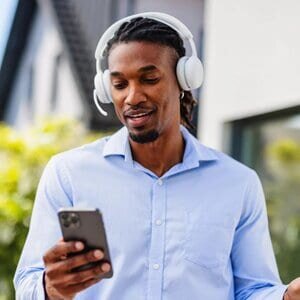 Zone Wireless 2 ES for Business, MS Teams version with Bluetooth Receiver - Off-White