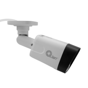 Kit De Camaras Qian Con NVR/ Disco Duro 1TB, Ip Bullet 5 Mp 30m Ir Para Interiores/exteriores Alámbrico 2560 X 1920 Pixele