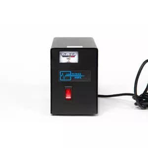 Acondicionador de línea ELISE LCR10-4.5% - 220V AC Entrada - 1kW