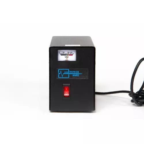 Acondicionador de línea ELISE LCR10-4.5% - 220V AC Entrada - 1kW